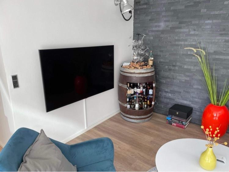 Nyistandsat Hojloftet Kaelderlejlighed Pa 70 M2 I Viborg Centrum, Med Plads Til 4 Personer Kültér fotó